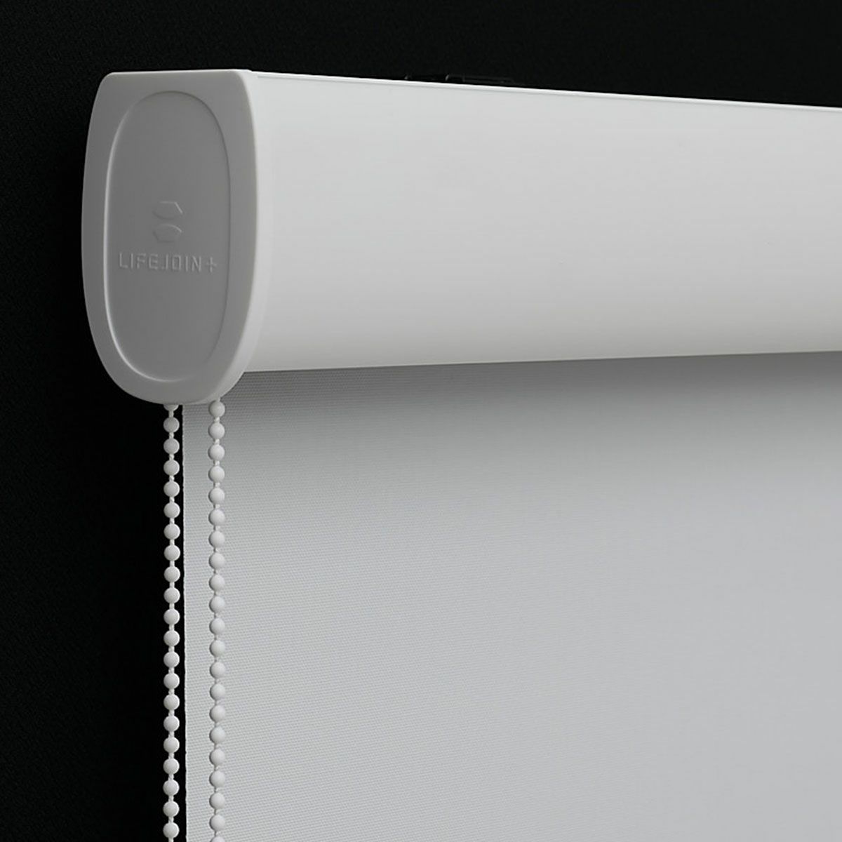 ロールスクリーン完全遮光01