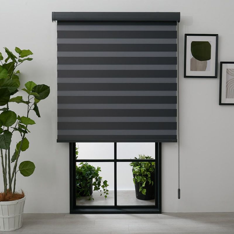 調光ロールスクリーン　遮光05