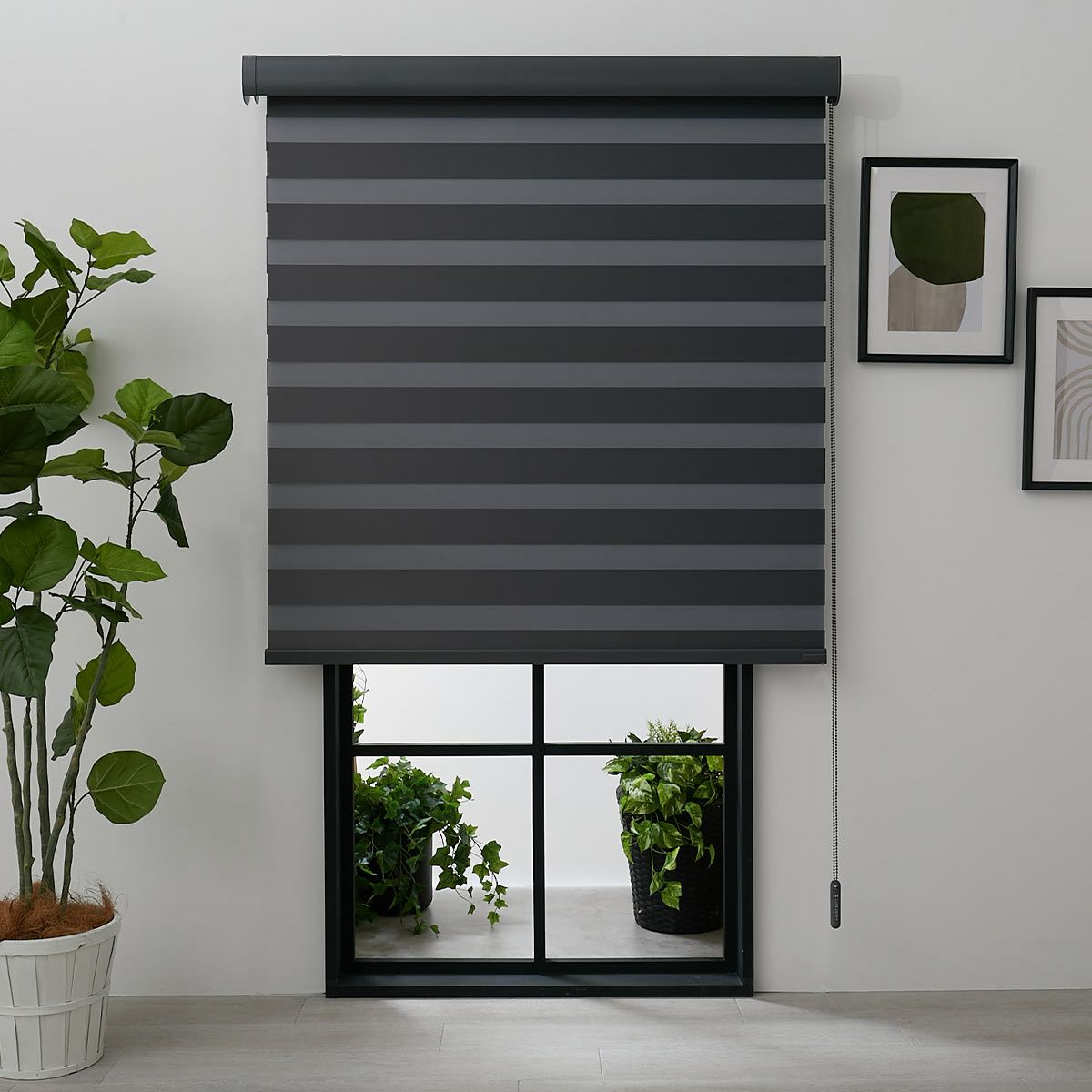 調光ロールスクリーン　遮光05