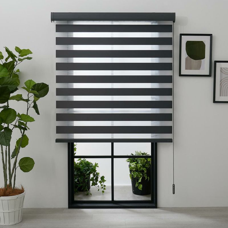 調光ロールスクリーン　遮光06