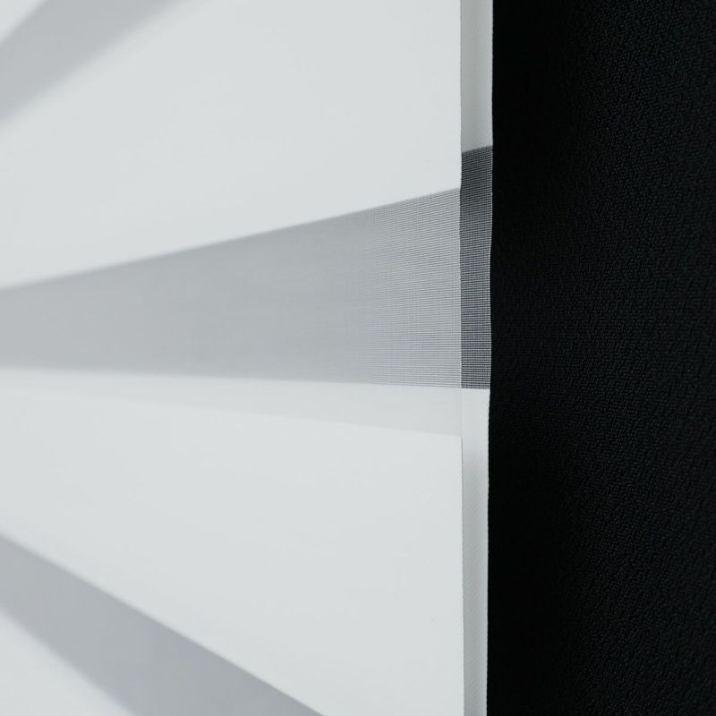 調光ロールスクリーン　遮光08