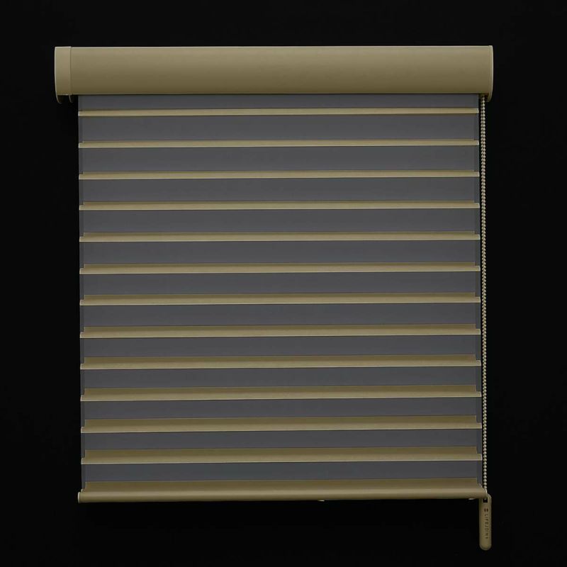 立体調光ロールスクリーン　ハイグレード　ブラウン