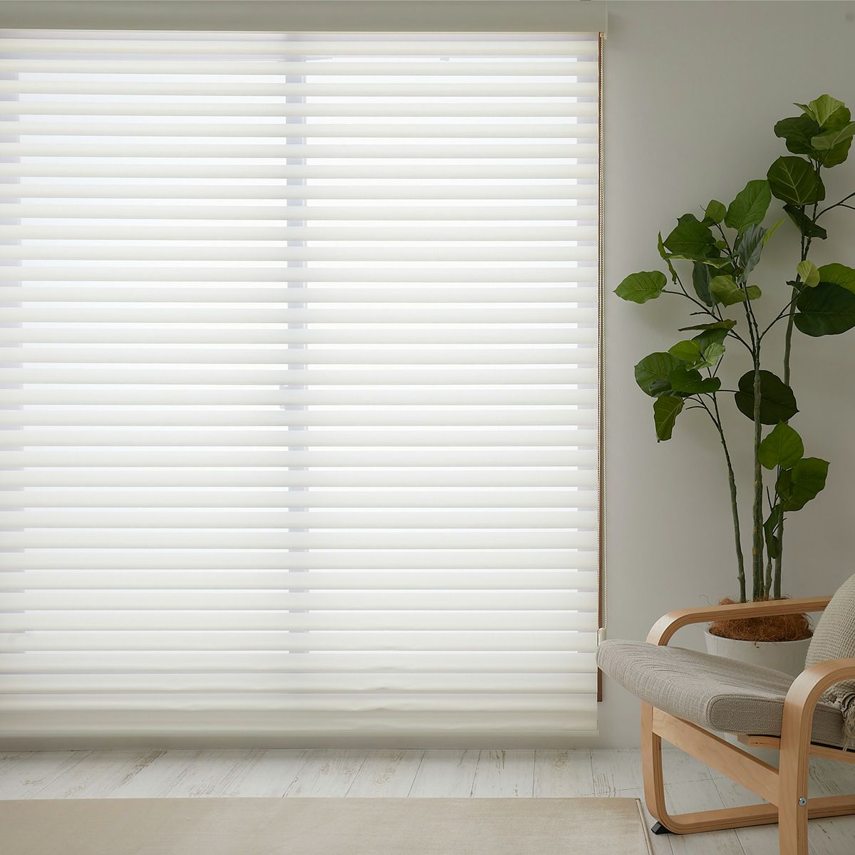 立体調光ロールスクリーン　ハイグレード09