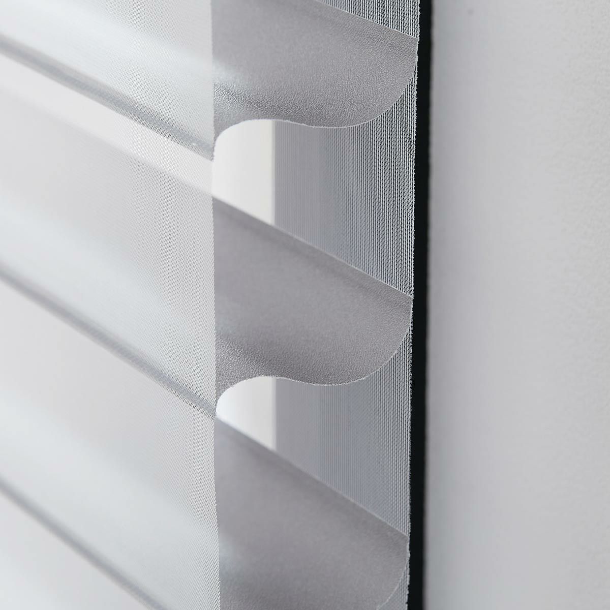 立体調光ロールスクリーン　ハイグレード12