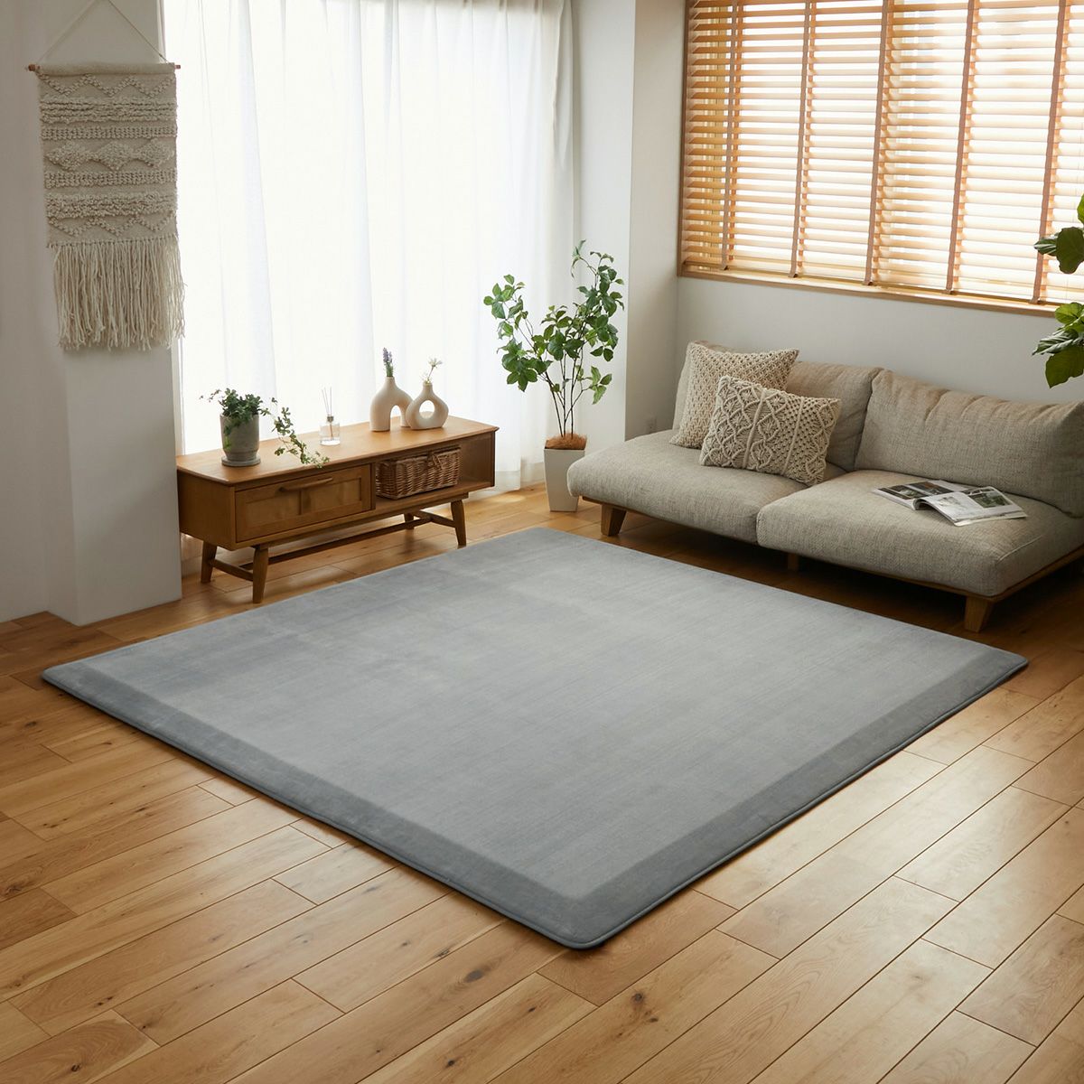 グレーの全体イメージ