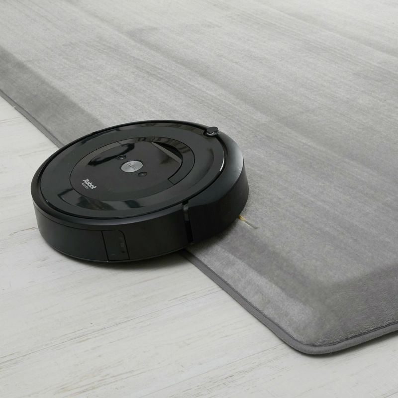 お掃除ロボット使用イメージ　グレー