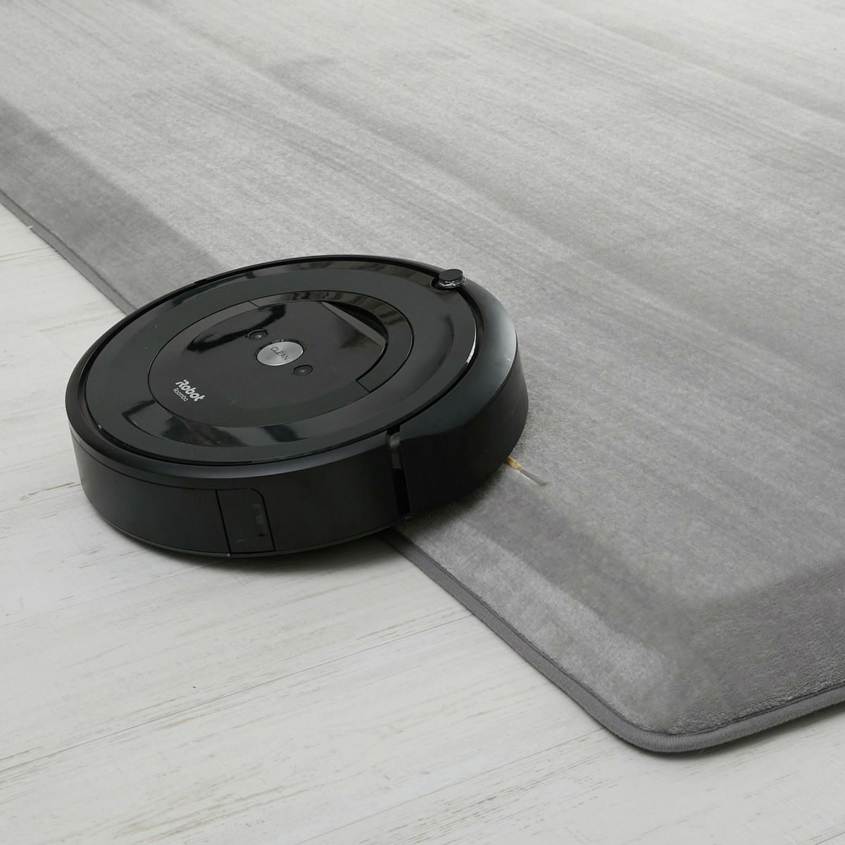 お掃除ロボット使用イメージ　グレー