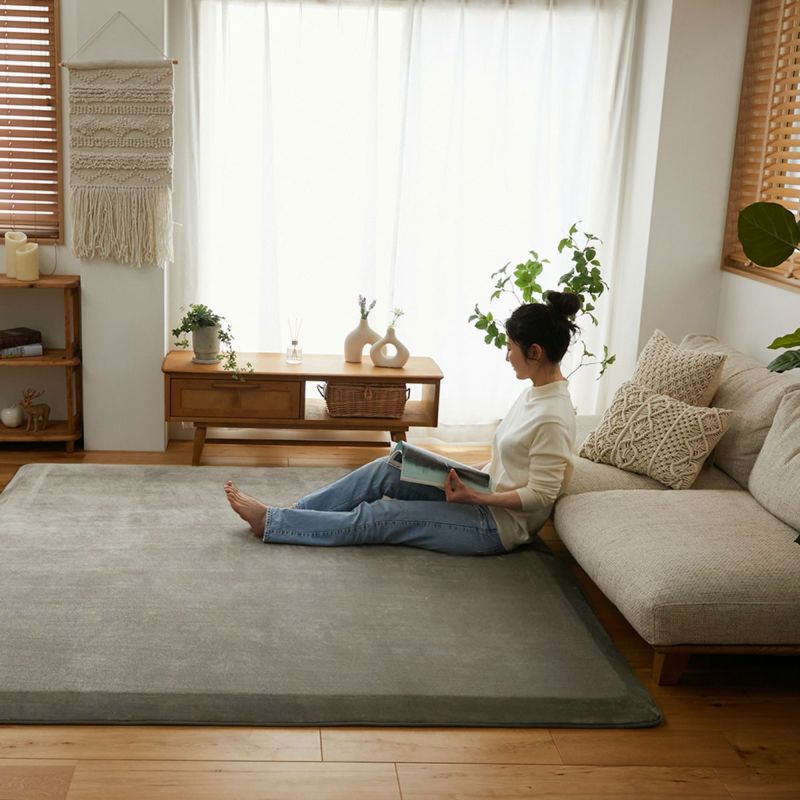 横からのイメージ　チャコールグレー