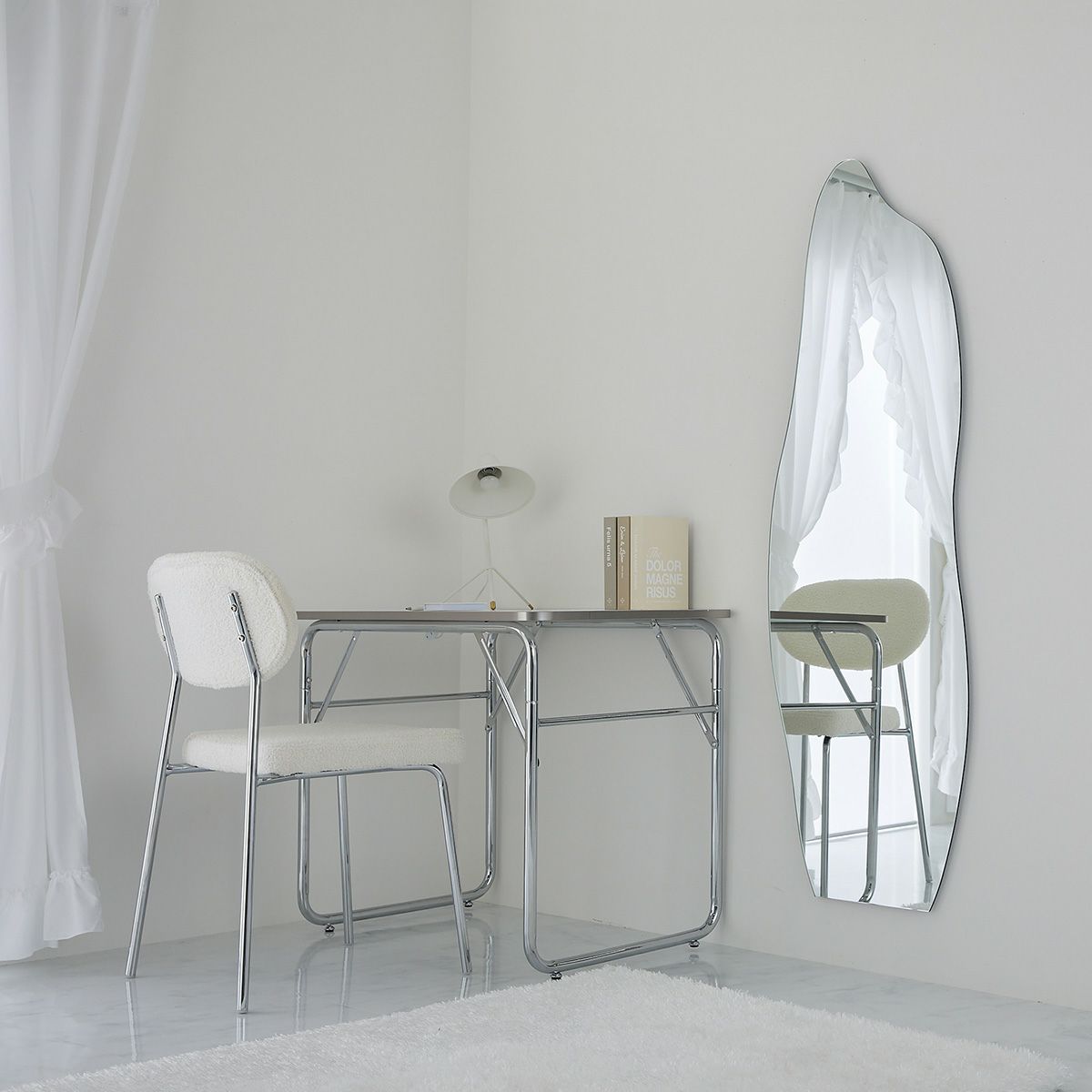ドルフィン12