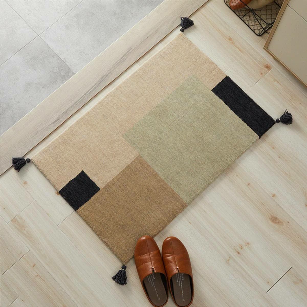 ウトゥナ玄関マット01