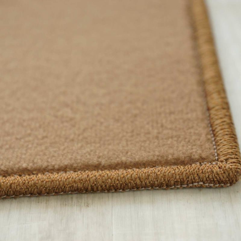 ライトブラウン