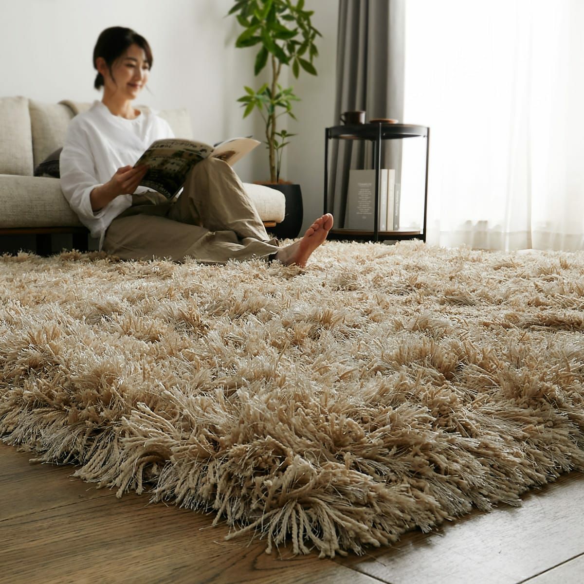 高級 最高ランク高密度 スーパーボリュームシャギーラグ 190×190 ブラック